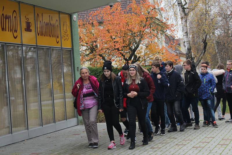 Žáci a studenti vodňanských škol viděli představení Poledne.