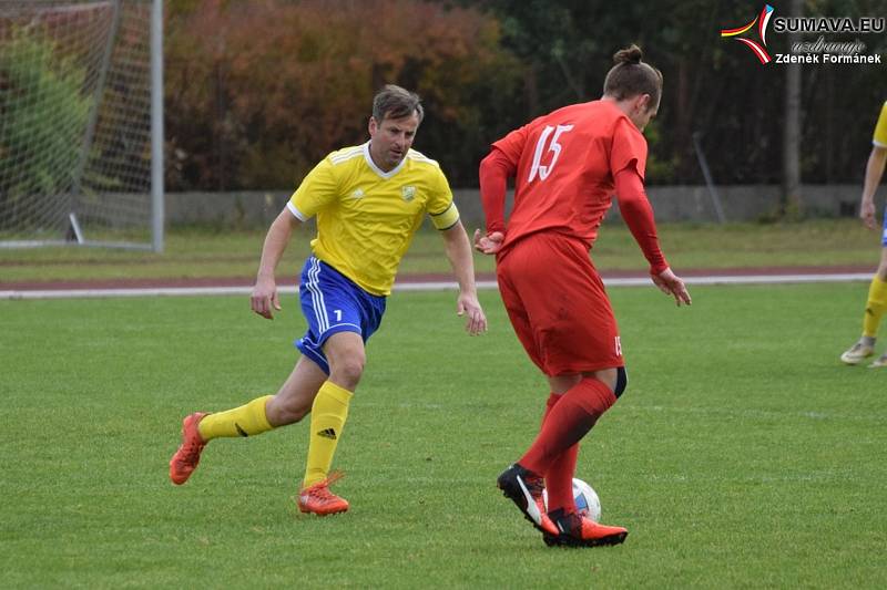 Fotbalová A třída: Čtyři Dvory - Šumavan Vimperk 1:2.