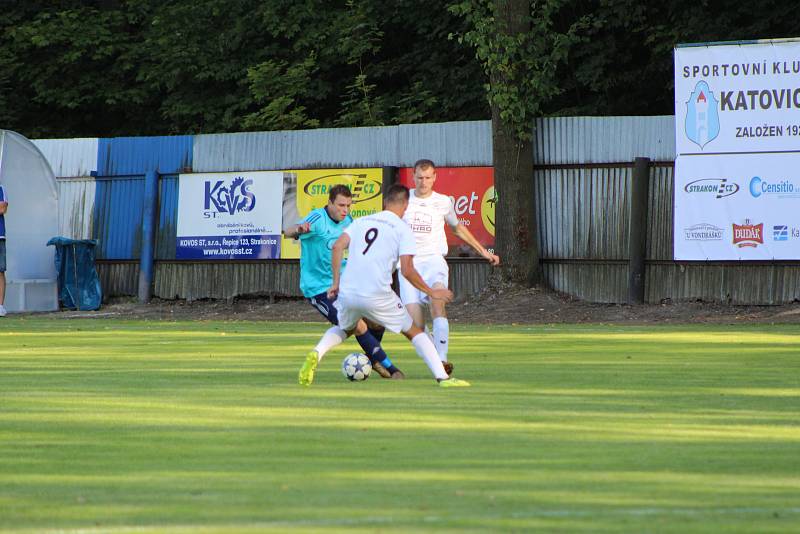 Fotbalová divize A: Katovice - Mariánské Lázně 1:3 (1:2).