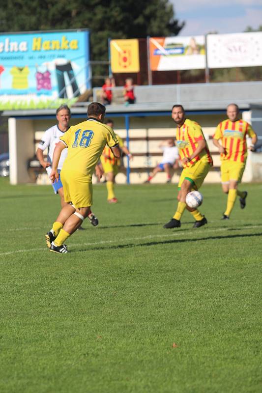 Z utkání Strakonice ČFL - Internacionálové 4:5 (penalty 5:4).