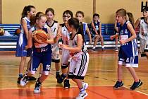 Nejmenší strakonické basketbalistky sehrály další zajímavý turnaj.