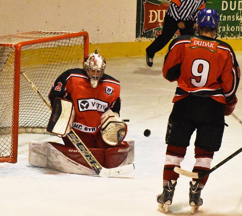 V I. kole play off podlehly Strakonice týmu Milevska 6:7.