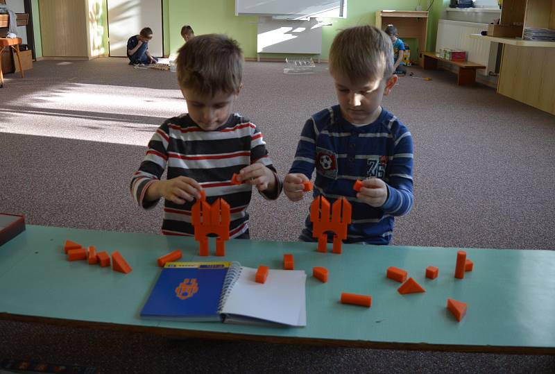 OBRAZEM: V mateřské školce ve Vodňanech nakoupili dětem stavebnice za 85 tisíc korun.