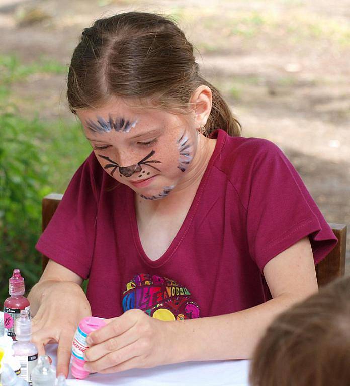 Dětský jarmark festivalu Za vodou.