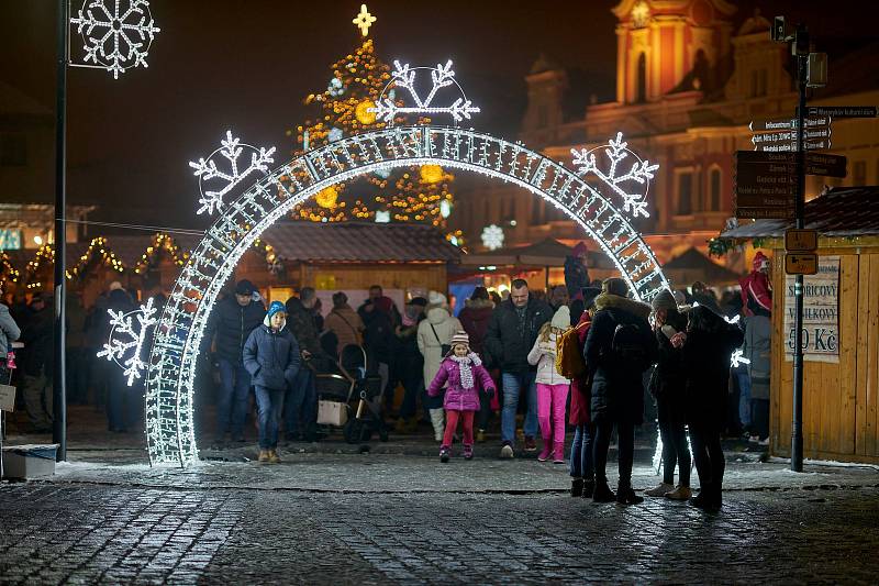 Tradiční Vítání Adventu se uskuteční v sobotu 30. listopadu na mělnickém náměstí Míru.