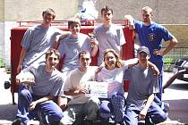 Dobrovolní hasiči z Mělnického Vtelna se účastní několika soutěží ročně