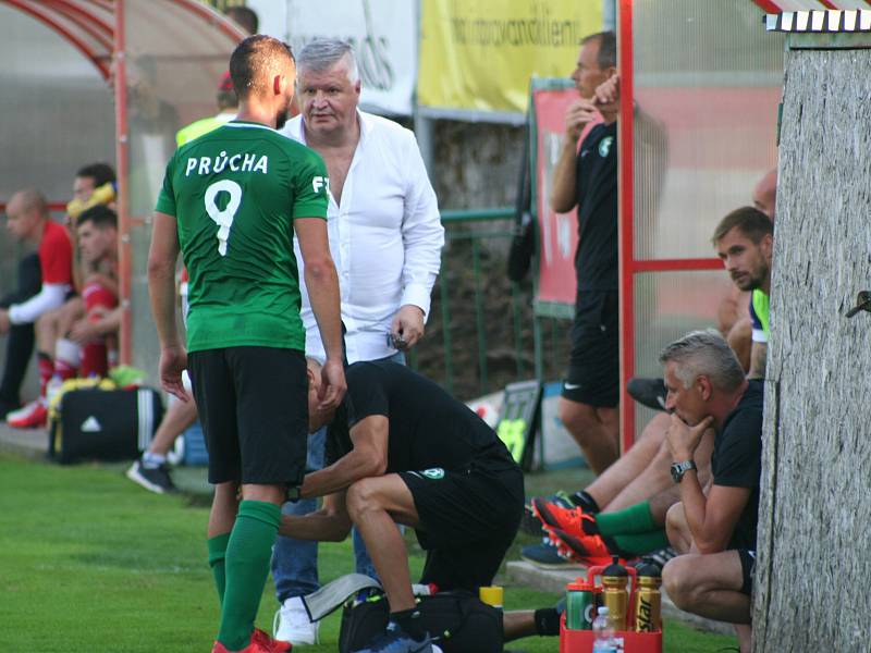 MOL Cup: Zápy - Příbram (v zeleném) 1:4.