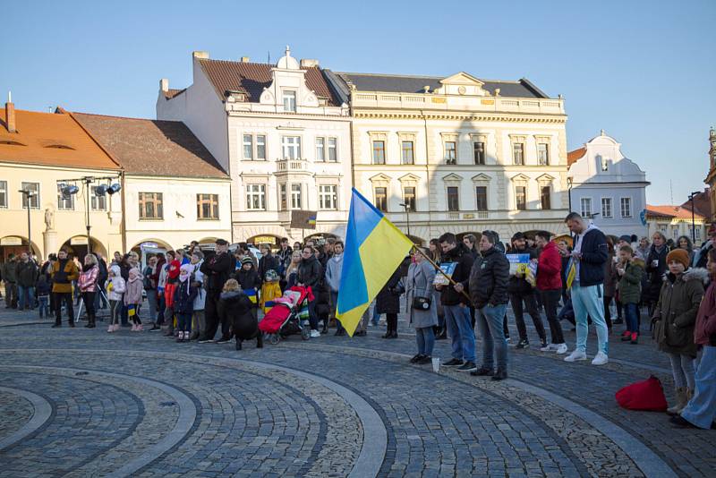 Na Mělníku uspořádali lidé demonstraci na podporu Ukrajině.