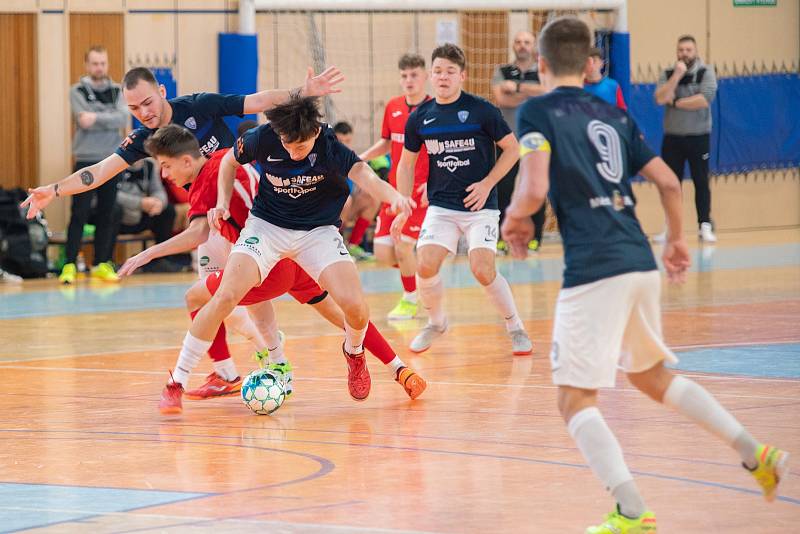 Final Four U19: SK Olympik Mělník - FK Chrudim, hráno 5. února 2023