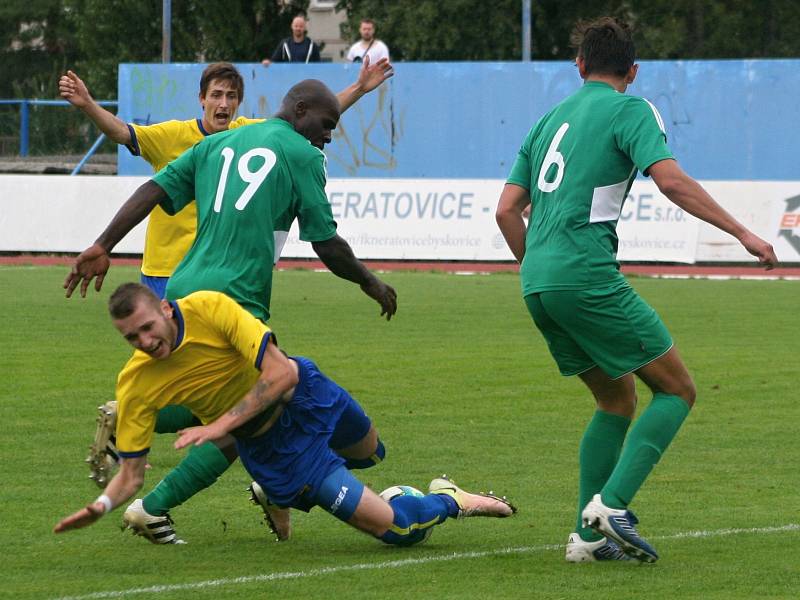 Fotbalisté Neratovic slaví druhou výhru v sezoně, přehráli Meteor Praha.