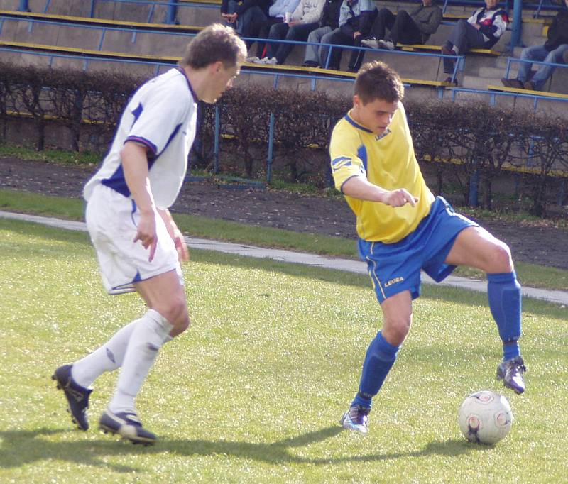 Z A třídního utkání Neratovice - Velvary (2:1).