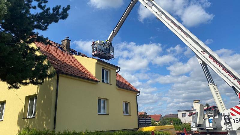 Požár rodinného domu v Neratovicích.