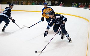 Hokejisté Kralup porazili v nadstavbové části  2. ligy Písek po velkém obratu 5:3.
