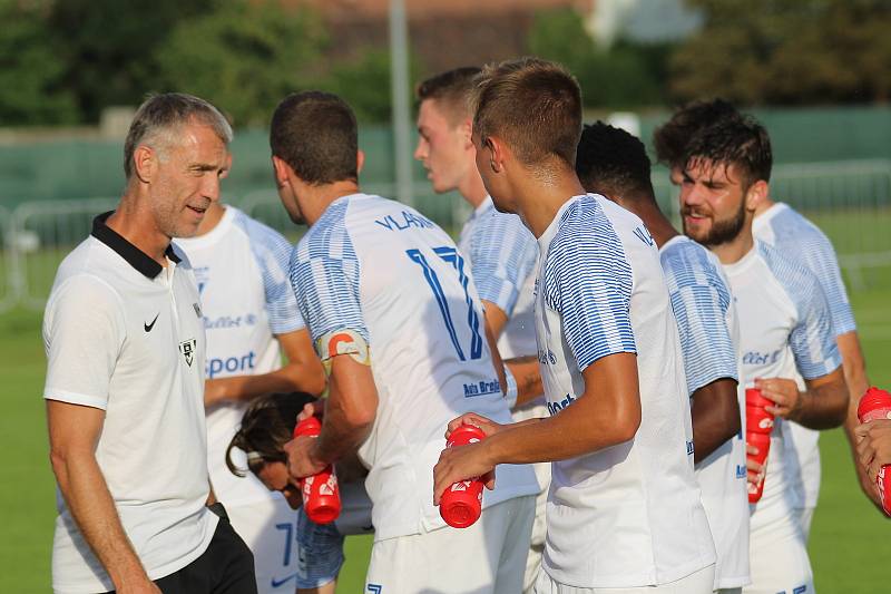 Mol cup, 1. kolo: Sokol Libiš - FC Sellier & Bellot Vlašim (1:9), hráno 17. srpna 2022.