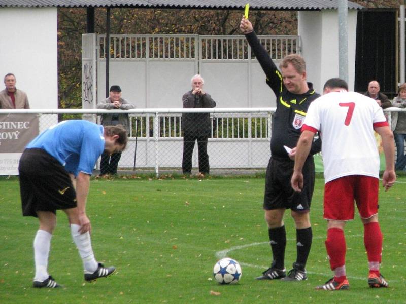 III. třída: Botafogo (v modrém) - Čečelice