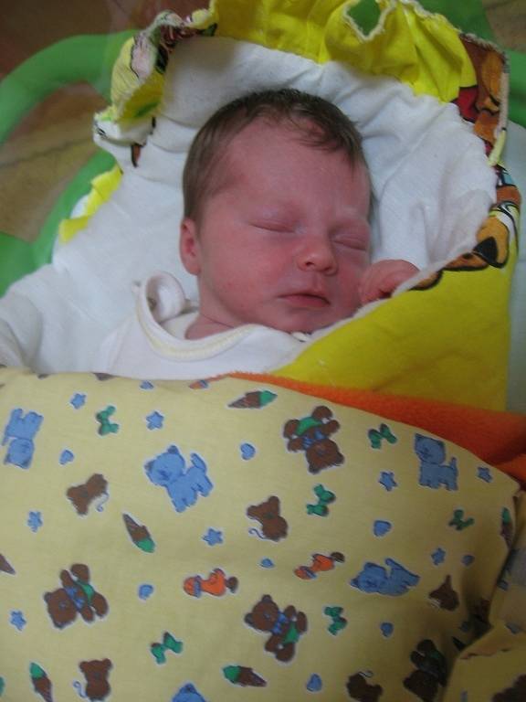 Agáta Koblížková se rodičům Monice Klincové a Martinu Koblížkovi ze Straškova narodila v mělnické porodnici 31. května 2013, vážila 3,18 kg a měřila 49 cm. Na sestřičku se těší 5letý Kuba.