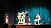 Z představení divadla Pruhované panenky s názvem Kuchyňská skříň v Masarykově kulturním domě 20. listopadu 2022.