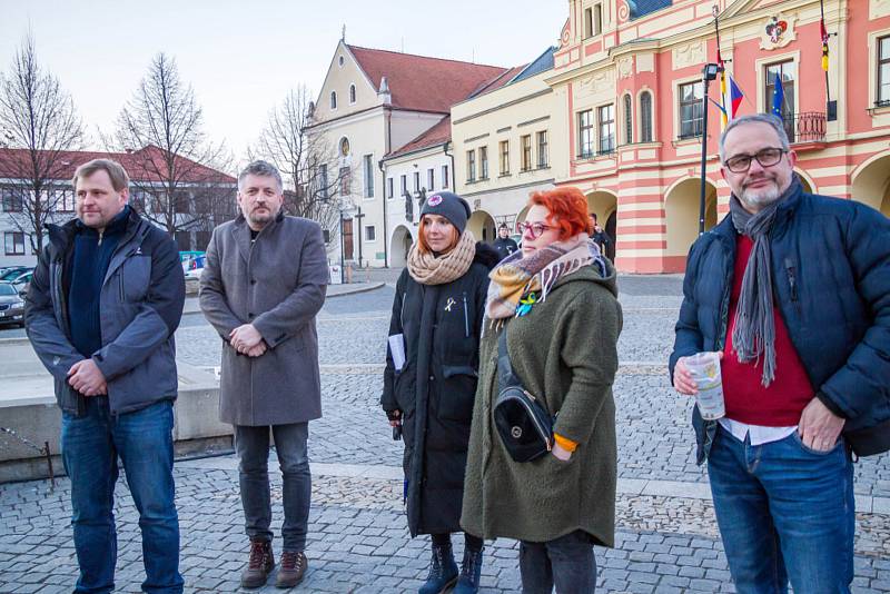 Na Mělníku uspořádali lidé demonstraci na podporu Ukrajině.