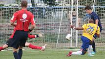 FK Neratovice/Byškovice (v modrém) - FK Teplice, 2. kolo Poháru České pošty, 12. srpna 2014