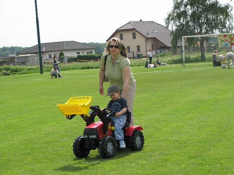 V Tišicích namotali největší klubko v Česku