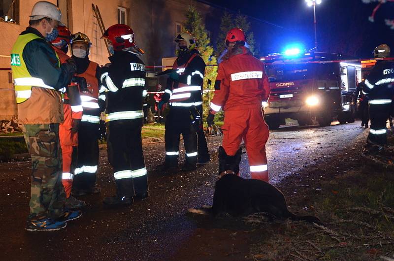 Z exploze bytového domu v Tursku 28. října 2020.