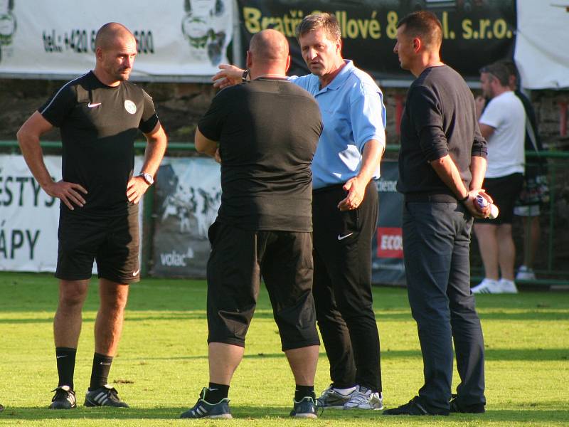 MOL Cup: Zápy - Příbram (v zeleném) 1:4.