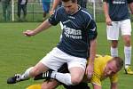 FC Mělník (ve žlutém) - Bakov n. J. (2:1); 4. kolo I. B třídy; 13. září 2014