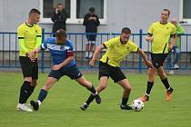 Příprava: FK Kralupy 1091 (v modrém) - SK Doksy (2:1)