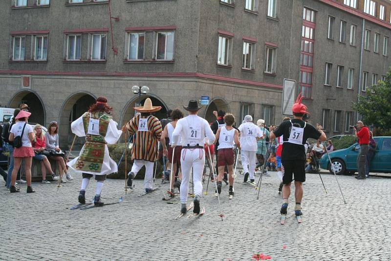 Šestnáctý ročník Mělnické jizerské padesátky přilákat stovku běžkařů