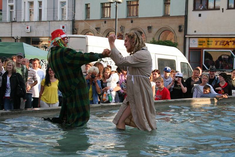 Šestnáctý ročník Mělnické jizerské padesátky přilákat stovku běžkařů