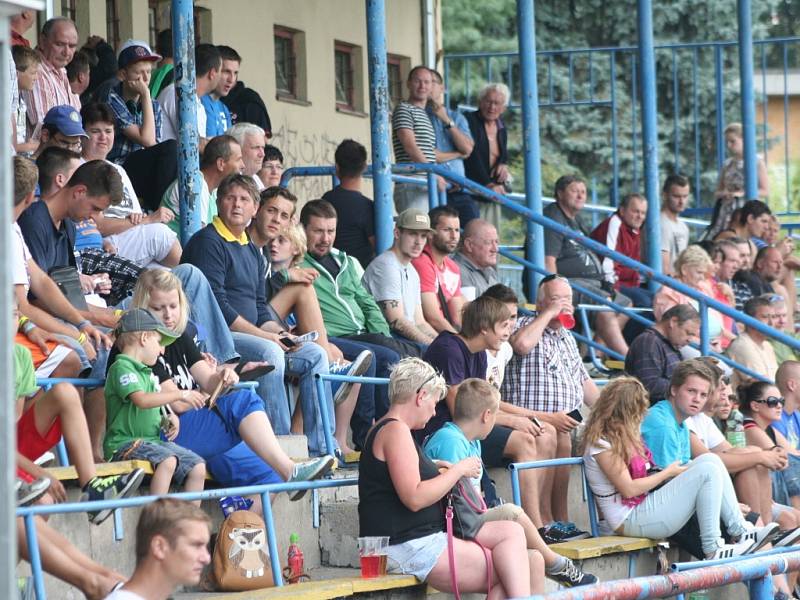 FK Neratovice/Byškovice (v modrém) - FK Teplice, 2. kolo Poháru České pošty, 12. srpna 2014