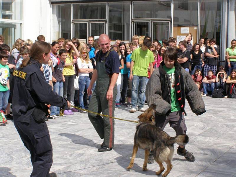 Branný den v Základní škole Generála Klapálka v Kralupech nad Vltavou.