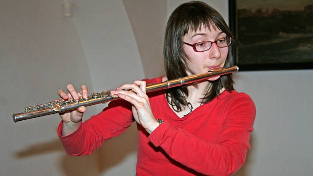 Mám ráda francouzskou modernu, říká flétnistka Pavlína Šourková - Mělnický  deník