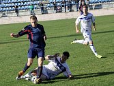 SK Kladno (v bílém) - FK Neratovice/Byškovice (0:1 po PK); 14. kolo divize B; 8. listopadu 2014