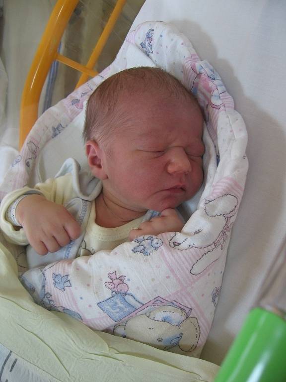 Martin Vančata se rodičům Lindě a Tomášovi z Mělníka narodil v mělnické porodnici 9. července 2014, vážil 3,54 kg a měřil 50 cm. Na brášku se těší 2,5letá Maruška.