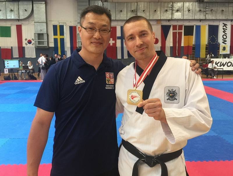 O obrovský úspěch se v červnu postarala česká reprezentace poomsae Taekwondo WTF, která z Austra Open (G-1) přivezla zlatou medaili v kategorii jednotlivců, a stříbrné medaile v kategoriích páry a týmy. 