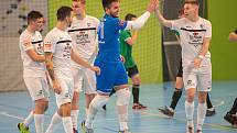 1. Futsal liga, 17. kolo: Olympik Mělník (bílé dresy) - Démoni Česká Lípa (3:2)