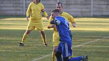 OP, 13. kolo: SK Labský Kostelec (v modrém) - Sokol Záryby B 10:0.