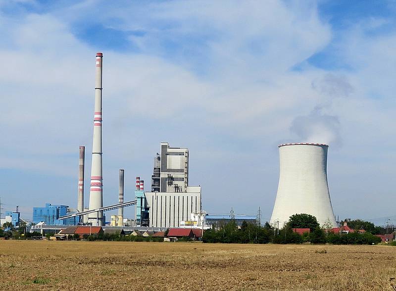 Elektrárna v mělnické lokalitě u Horních Počapel.