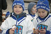 Mikulášský turnaj hokejových přípravek v Kralupech