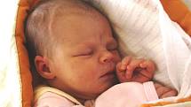 Ella Uhrová se rodičům Lence Samuelové a Vratislavu Uhrovi z Mlékojed narodila v mělnické porodnici 17. července 2013, vážila 3,30 kg a měřila 50 cm. Na sestřičku se těší 9letá Terezka.