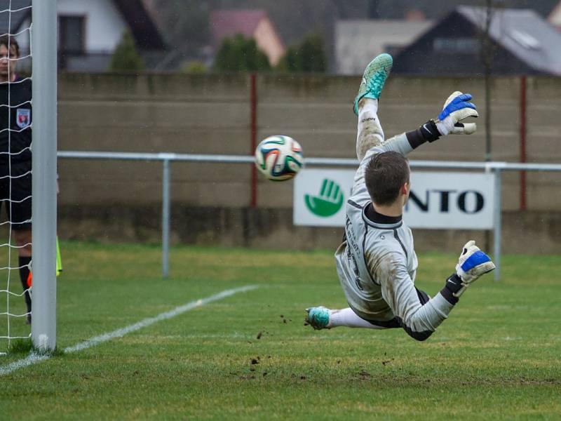 Sokol Brozany - FK Neratovice/Byškovice (2:1 po PK); 19. kolo divize B; 29. března 2015