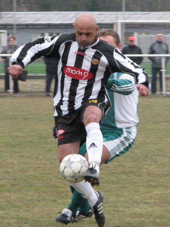 I. B třída: FC Mělník - Lužec