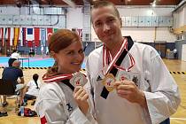 O obrovský úspěch se v červnu postarala česká reprezentace poomsae Taekwondo WTF, která z Austra Open (G-1) přivezla zlatou medaili v kategorii jednotlivců, a stříbrné medaile v kategoriích páry a týmy. 