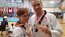 O obrovský úspěch se v červnu postarala česká reprezentace poomsae Taekwondo WTF, která z Austra Open (G-1) přivezla zlatou medaili v kategorii jednotlivců, a stříbrné medaile v kategoriích páry a týmy. 