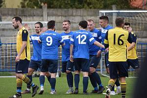 I. A třída, 18. kolo: FK Kralupy 1901 (v modrém) - FK Kosoř (2:0), 16. března 2024