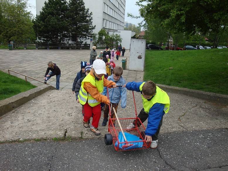 Dubnové zážitky dětí z mělnické mateřské školy Pohádka.