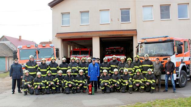 Miroslav Vít nastoupil po 33 letech na svou poslední hasičskou směnu.