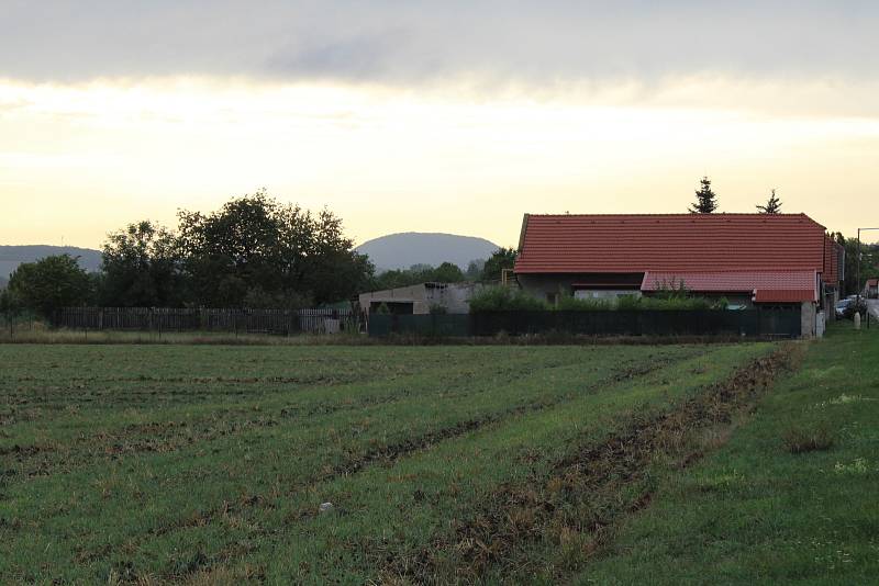 Poznáte obec či město na Mělnicku?