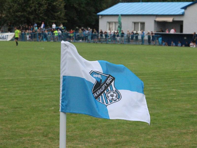 AGRO CS Pohár SKFS, 1. kolo: Kralupy 1901 (v modrém) - Dynamo Nelahozeves (2:1)